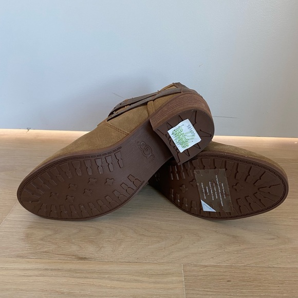 Ugg Patsy Ankle Boots Chestnut Suede with Cream Sherpa lining  Brown Leather Str - Picture 3 of 3